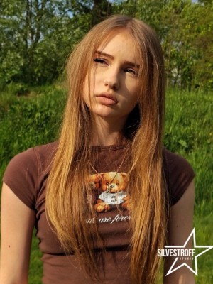 Альона Сімонова