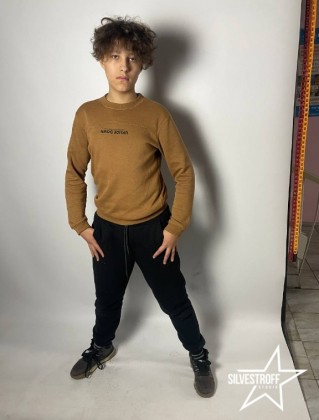 Олег Савельєв Олег Савельєв