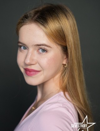 Катерина Черкас