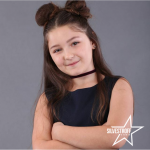 Нино Есартия